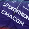 Ensemble cuissard vélo et maillot cyclisme équipe pro DECATHLON 2026 Aero Mesh