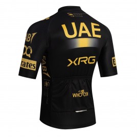 Maillot vélo équipe pro UAE Team Emirates – XRG 2026 Aero Mesh Gold édition