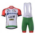 Ensemble cuissard vélo et maillot cyclisme équipe pro Bardiani CSF 2017