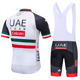 Ensemble cuissard vélo et maillot cyclisme équipe pro UAE Team Emirates 2018