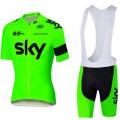 Ensemble cuissard vélo et maillot cyclisme équipe pro SKY fluo