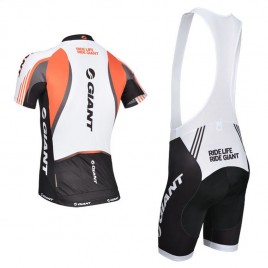 Ensemble cuissard vélo et maillot cyclisme équipe pro Giant