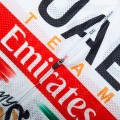 Ensemble cuissard vélo et maillot cyclisme équipe pro UAE EMIRATES 2022 Aero Mesh